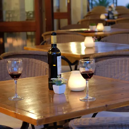 Bell Port Hotel 3*